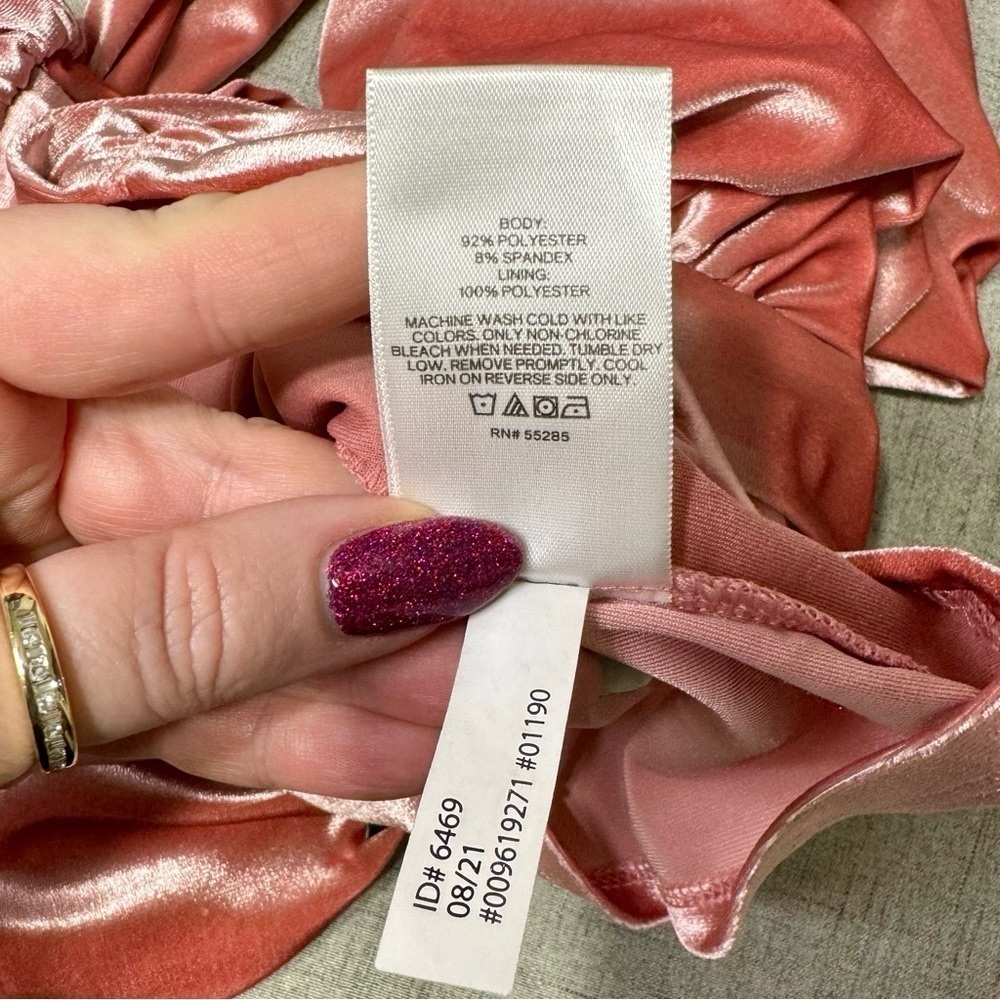 Express Pink Velvet Ruched Puff Long Sleeve Crop Top XS - Picture 11 of 14